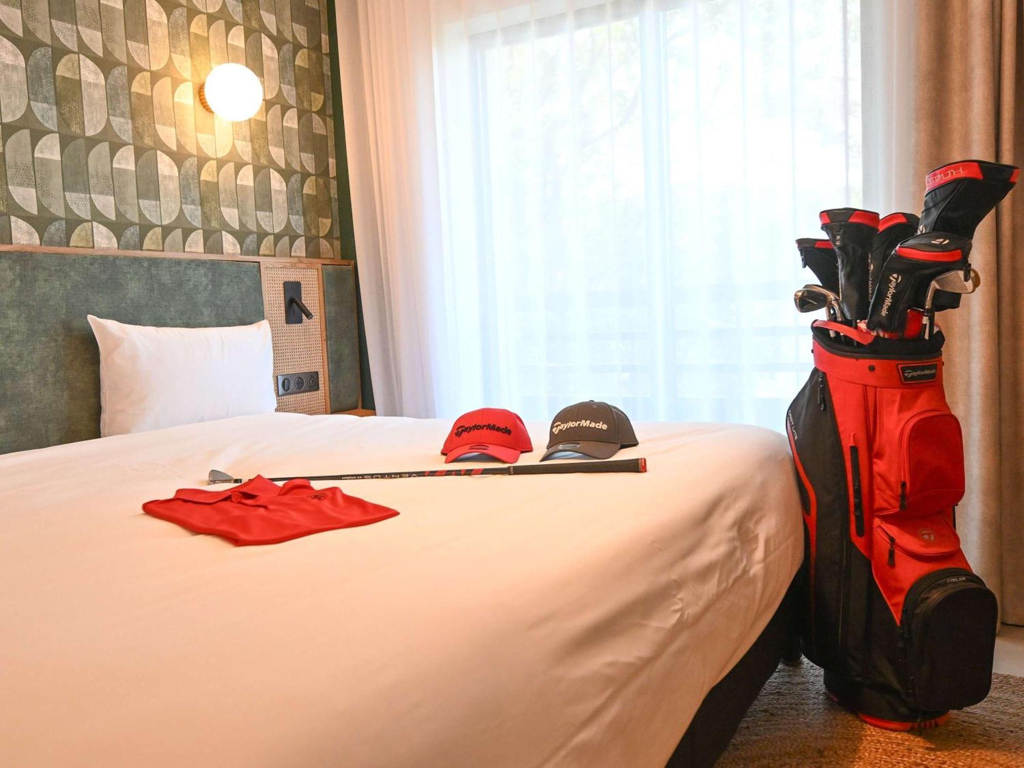 Mercure Brignoles Golf De Barbaroux & Spa מראה חיצוני תמונה